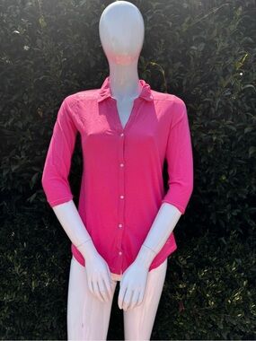 Hollister Bright Pink Button-Down Collared Shirt